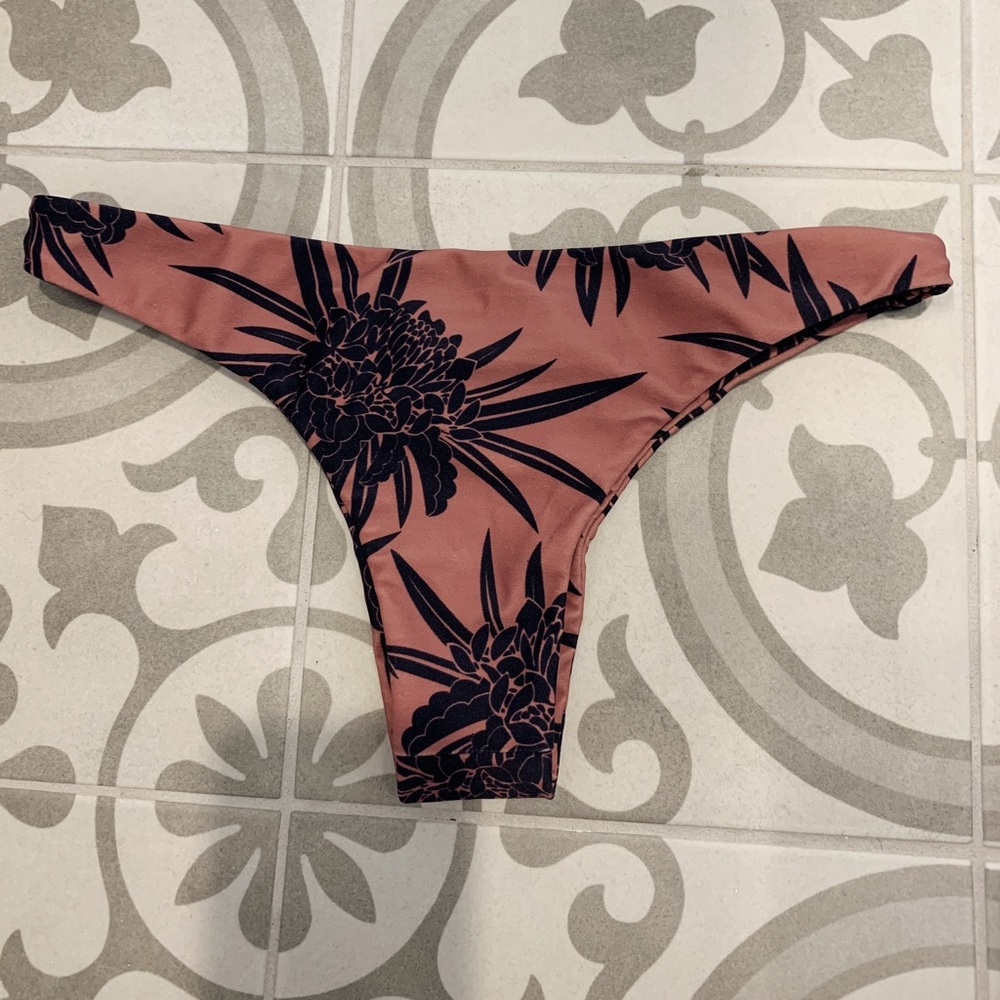 Mikoh Bikini Bottom 👙